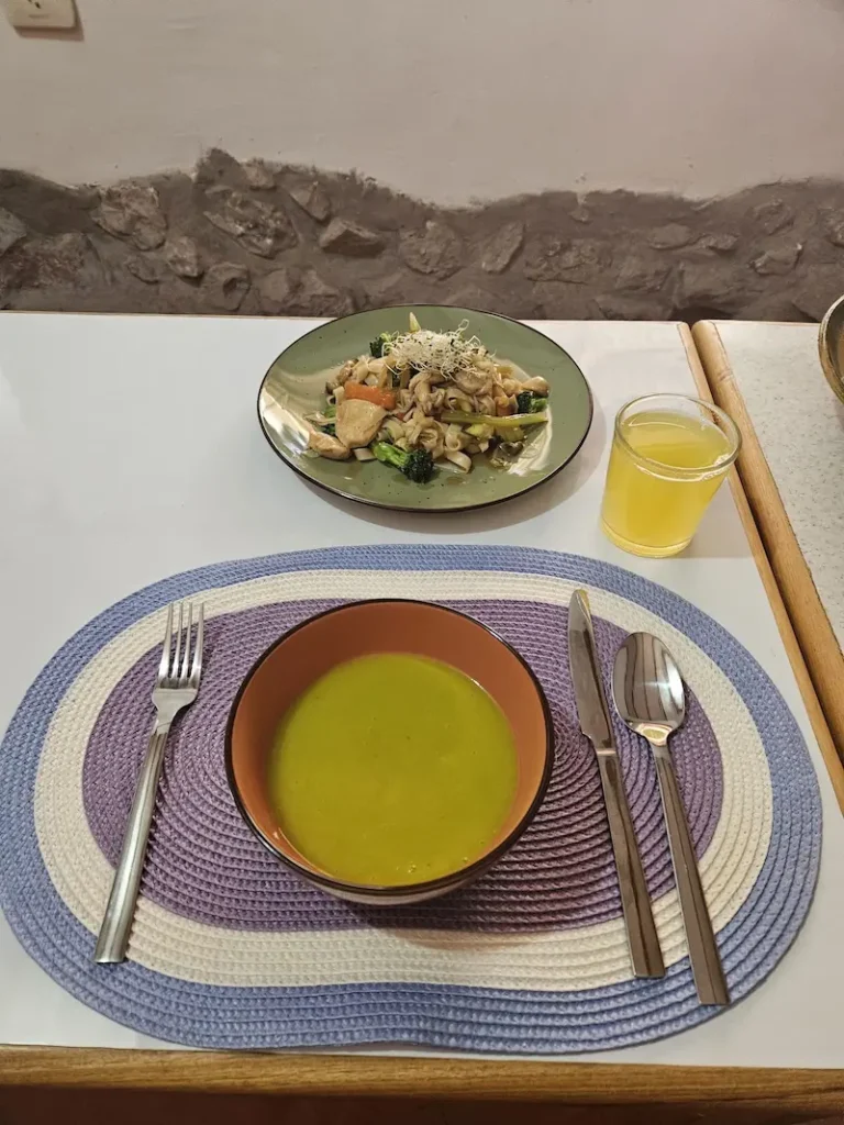 Retreat-friendly meal prepared for ayahuasca participants