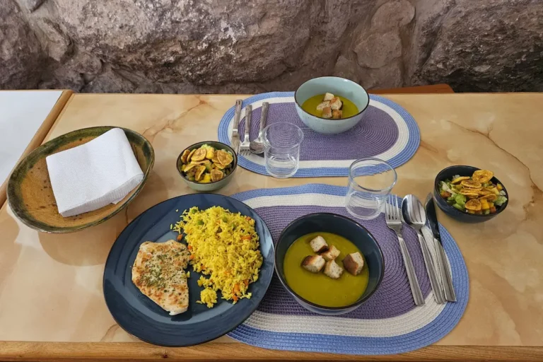 Healthy organic breakfast served at an ayahuasca retreat in Peru