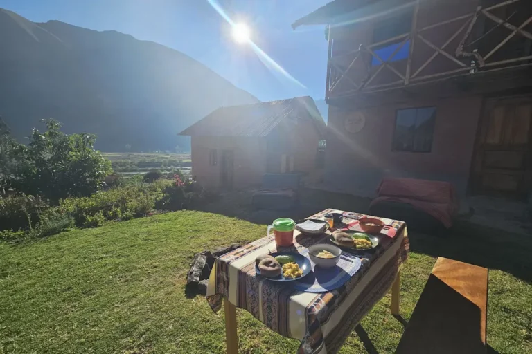 Outdoor dining area at a Sacred Valley ayahuasca retreat